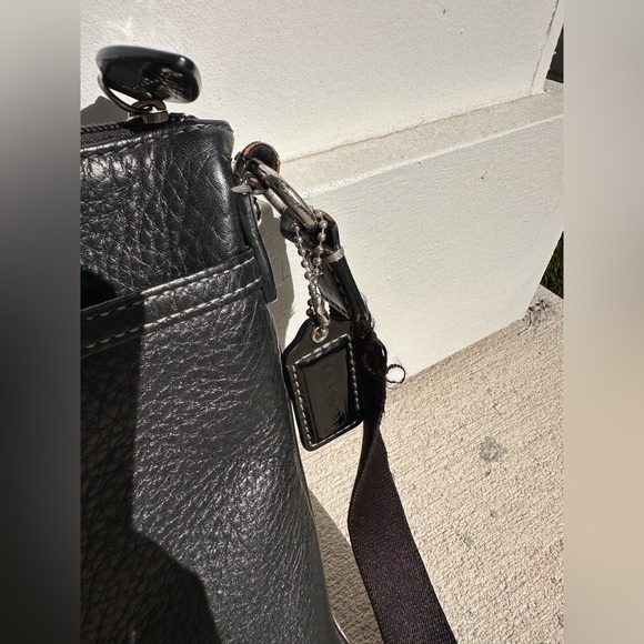 Coach Black Leather Women’s crossbody bag - Picture 3 of 15